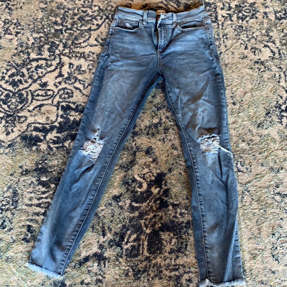 Blue skinny jeans